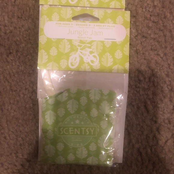 Scentsy Other - Scentsy JUNGLE JAM Scent Pak Air Drawer Freshener